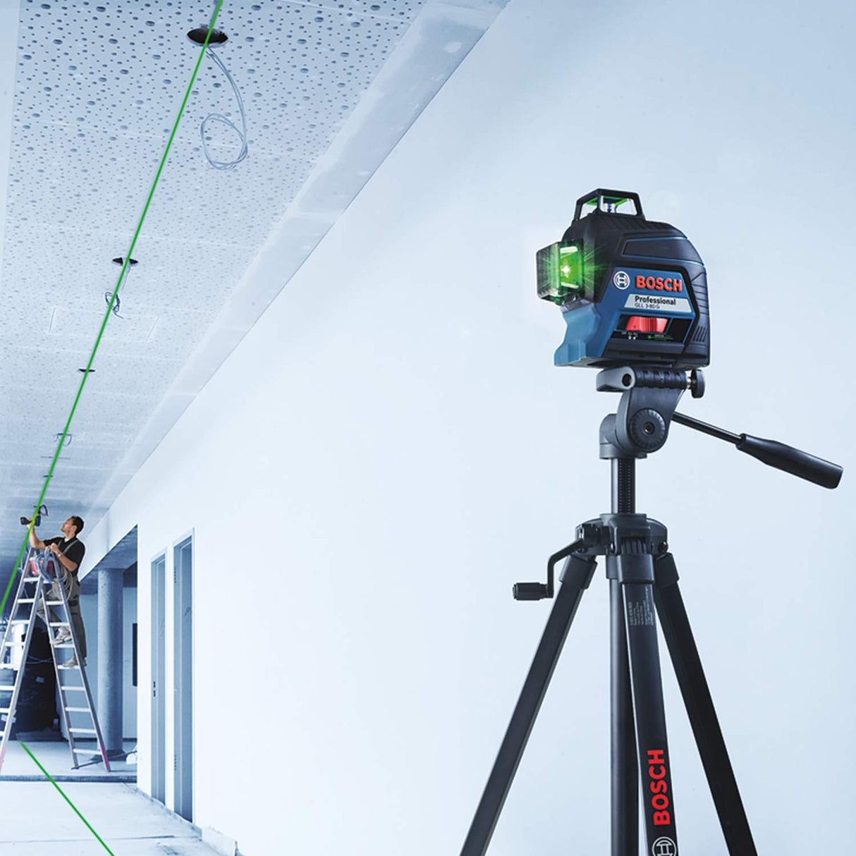 Bosch Professional Nivel láser GLL 3-80 G (láser verde, interior, alcance: hasta 30m, 4 pilas AA, maletín)