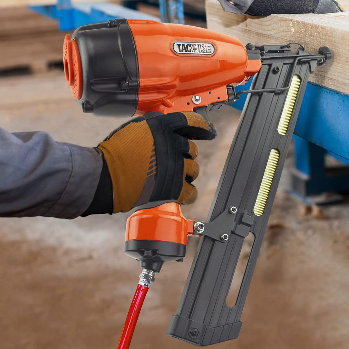 TACWISE GDA64V2 Clavadora de Acabado en Ángulo Neumática, Utiliza Clavos Inclinados con Cabeza a ‘D’ Tipo 15G / 32-64 mm