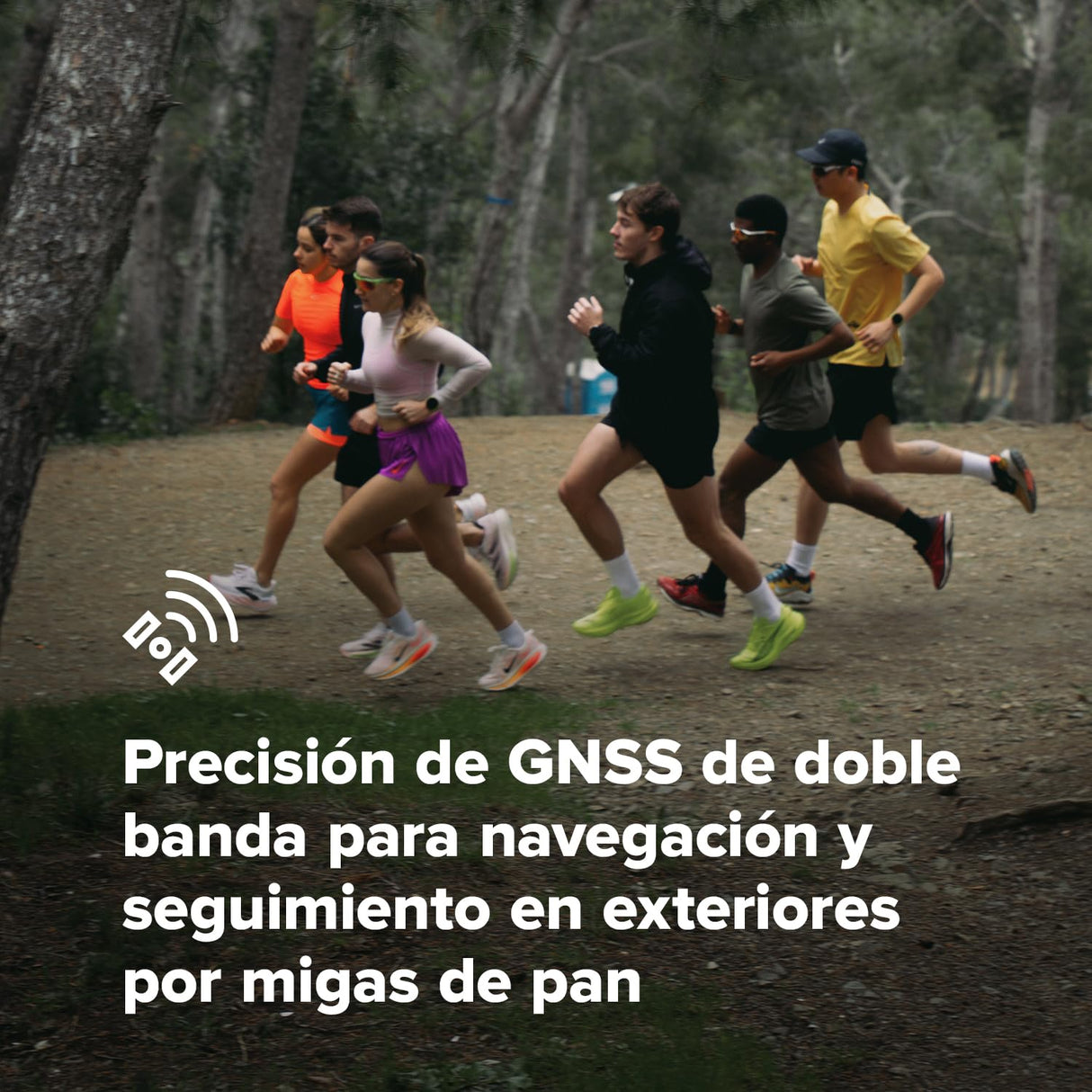 SUUNTO Run Reloj GPS Running, Pantalla Táctil AMOLED 1,32'', Ligero, Multideporte, Monitor Actividad, GPS Preciso, Seguimiento Cardíaco/Sueño, 12 Días Autonomía, 4GB Almacenamiento Música