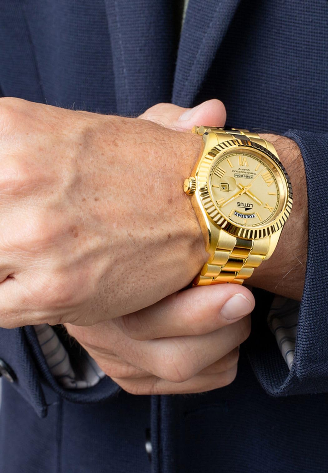 Reloj Lotus para Hombre 18857/1 Freedom Caja de Acero Inoxidable 316l Dorado Correa de Acero Inoxidable 316l Dorado