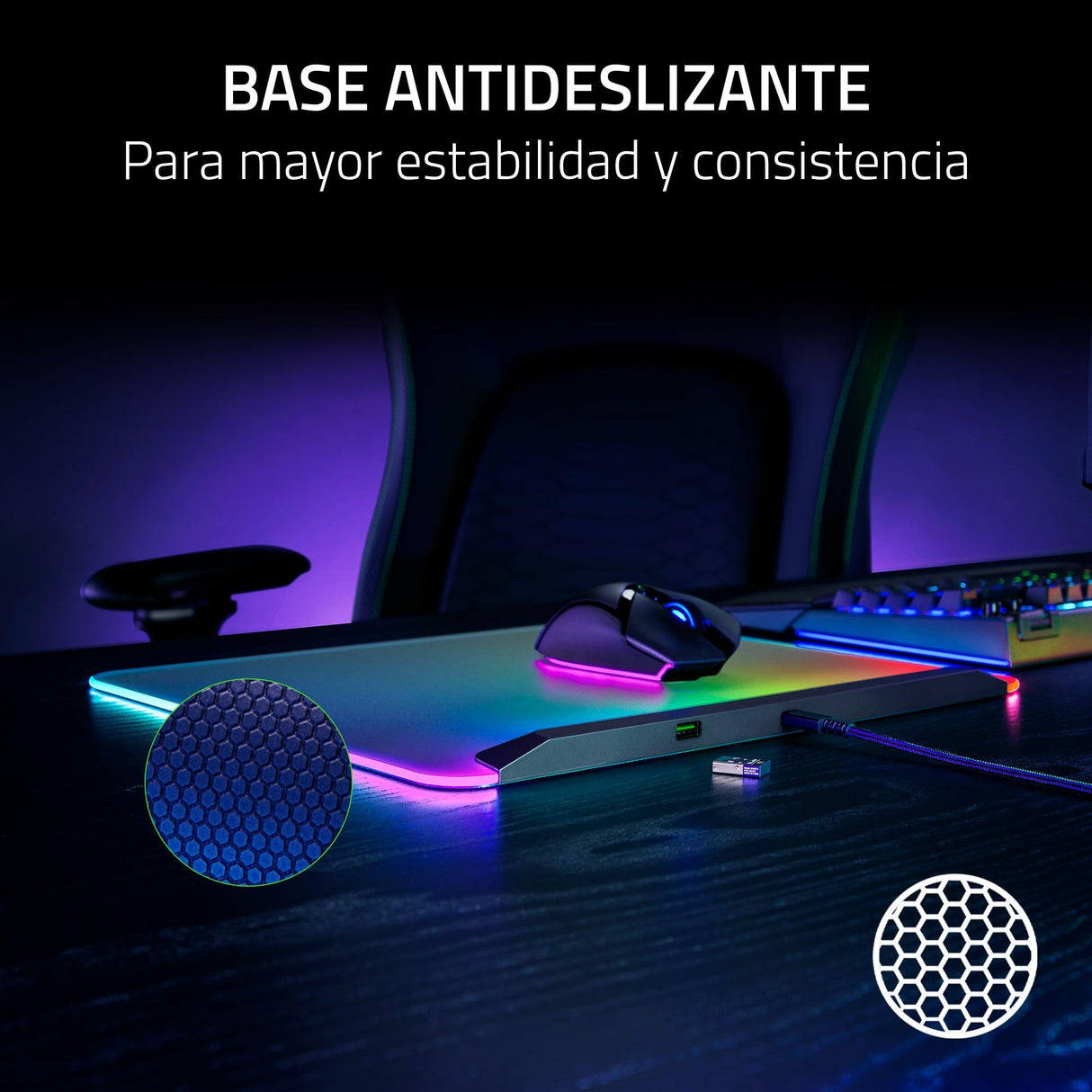 Razer Firefly V2 Pro - Alfombrilla de ratón para Juegos con retroiluminación RGB - Puerto USB Integrado (iluminación LED de 15 Zonas, Superficie con Textura micrograbada) Negro