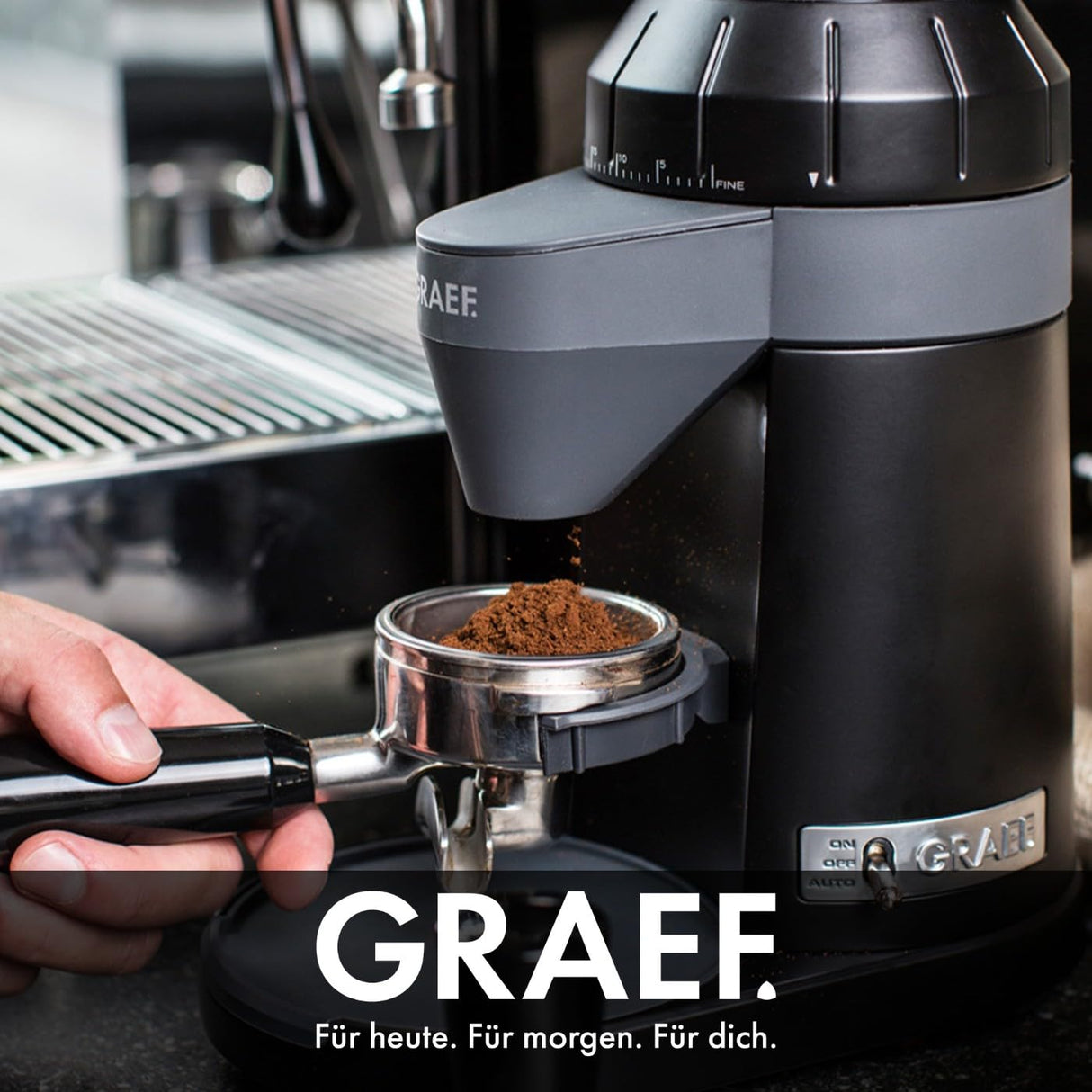 GRAEF CM802 Molinillo de Café Eléctrico 128W, 350g, Cuerpo Aluminio, Molino Cónico Inox, 40 Niveles, Portafiltro, Antiestático, Negro