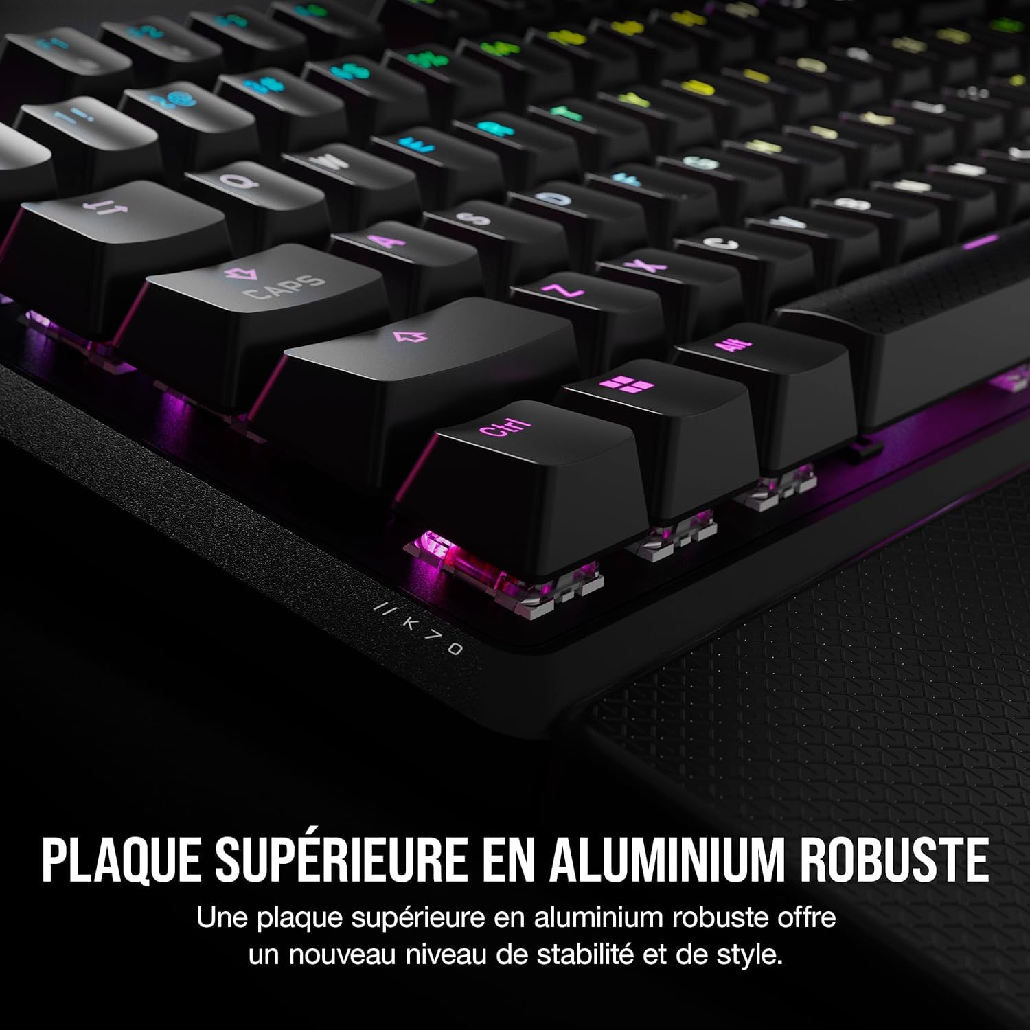 Corsair K70 Core RGB Teclado mecánico de Juego con reposamuñecas - Teclas lineales prelubricadas MLX Red - Amortiguación del Sonido - Compatible con iCUE - AZERTY FR Layout - Negro