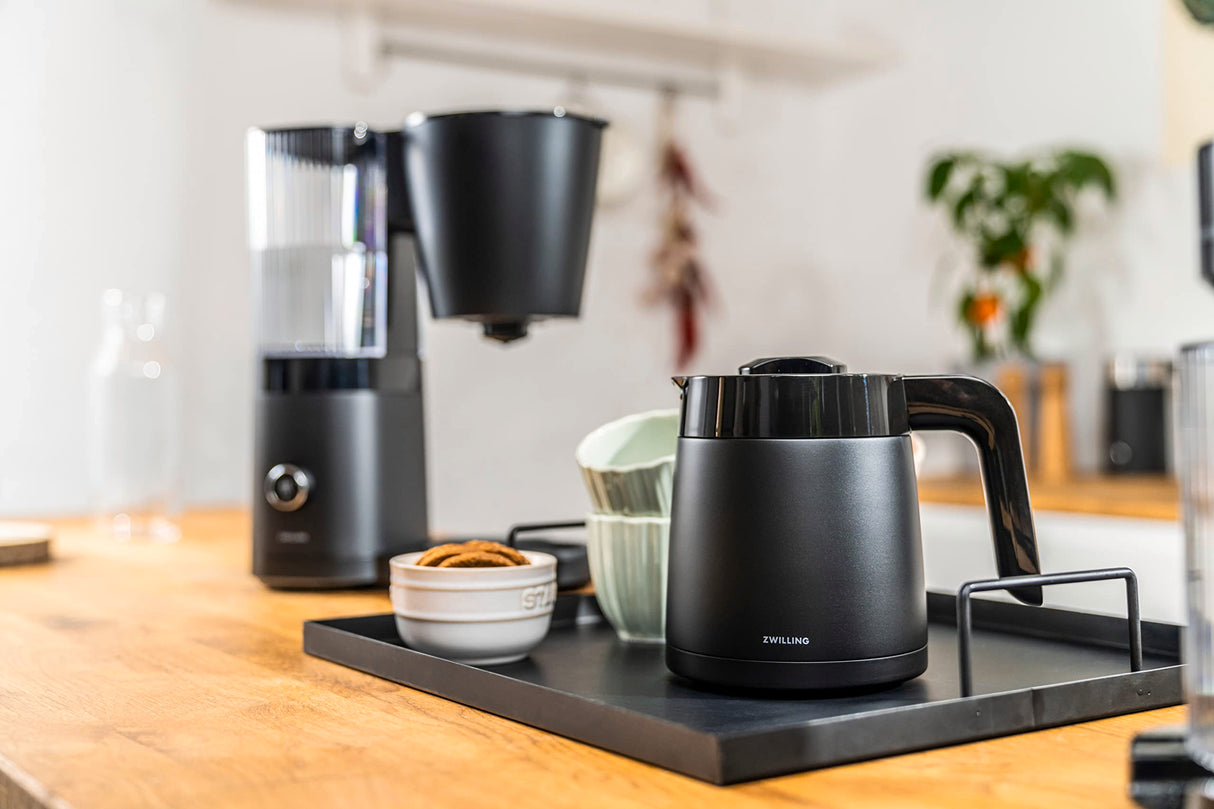ZWILLING ENFINIGY Cafetera de filtro con jarra térmica de 1,25l, Cafetera con calentador, para 10 tazas, Función blooming, Acero inoxidable, Negro