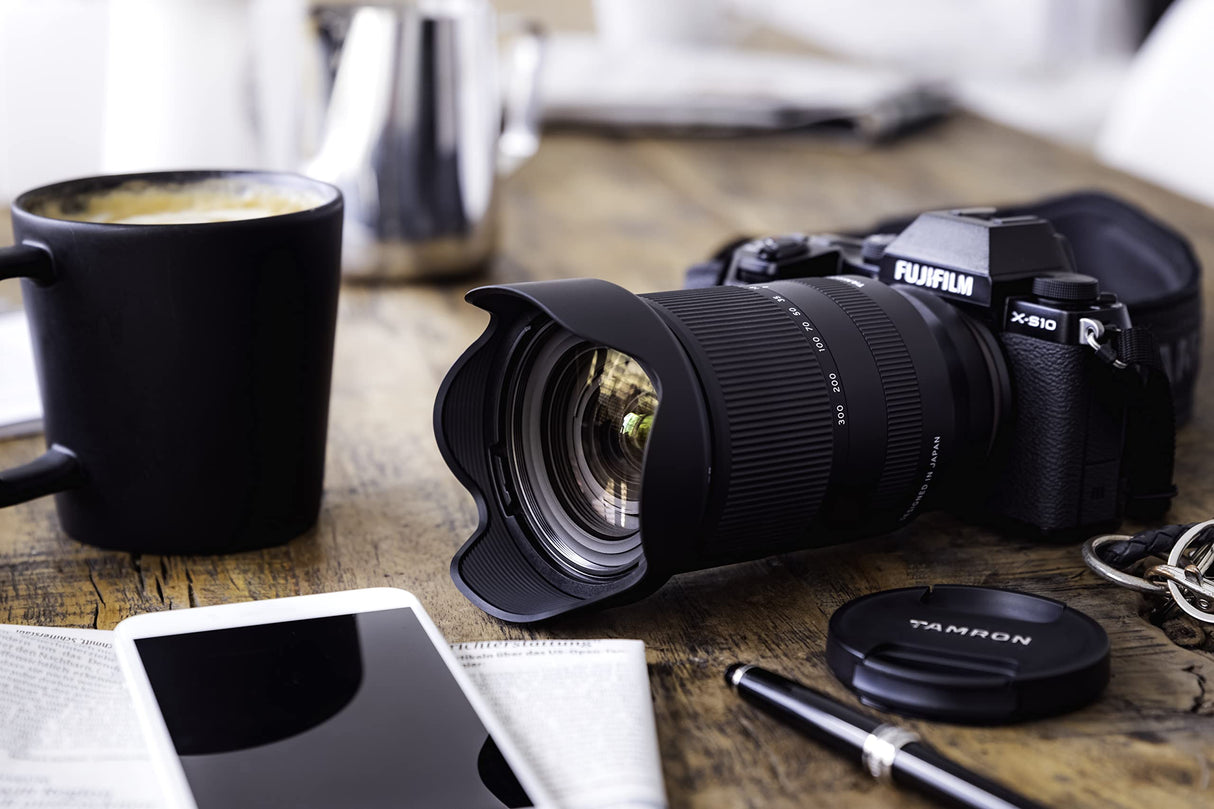 Tamron Objetivo para Fujifilm 18-300 mm F/3.5-6.3 Di III-A VC VXD, Negro