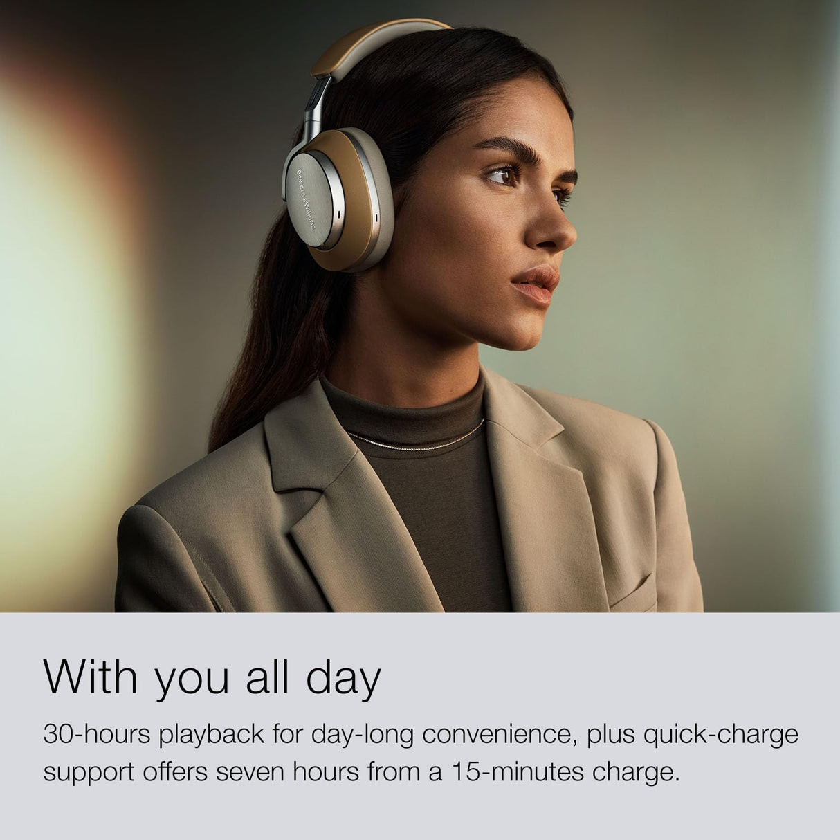 Bowers & Wilkins PX8 Flagship Auriculares inalámbricos con cancelación de Ruido con Bluetooth 5.0 y Carga rápida, 30 Horas de reproducción de Alta resolución y micrófono Integrado, Color Negro