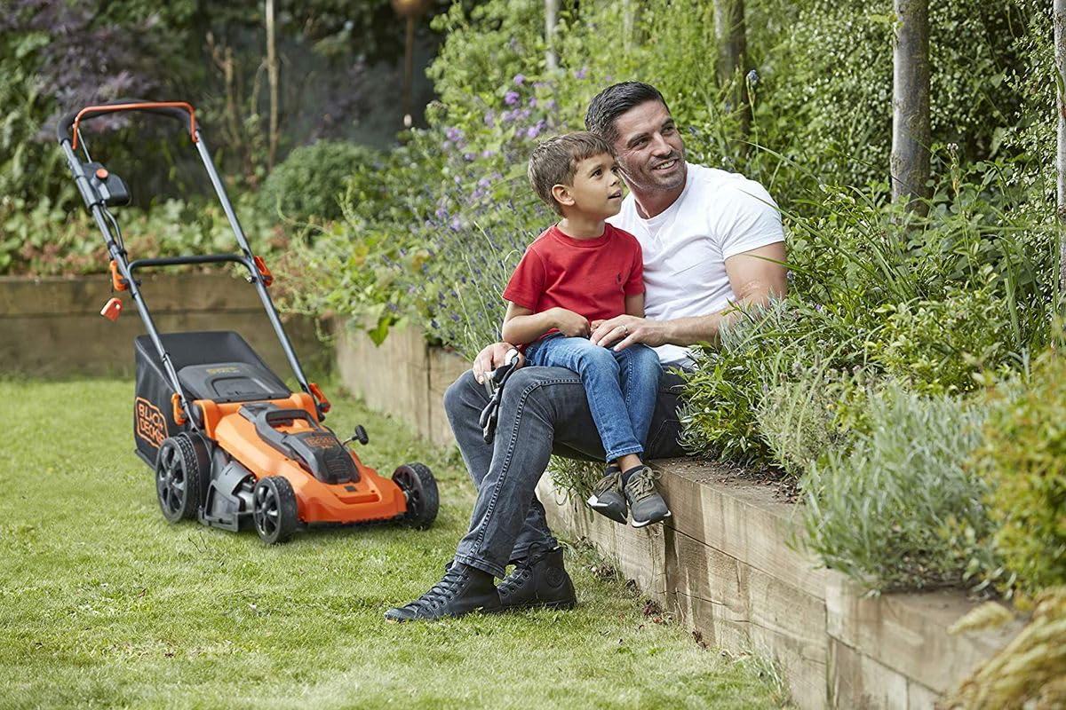 BLACK+DECKER CLMA4820L2 - Cortacésped Autosense 36V, Ancho de Corte 48 cm, Recogedor 50L, Función 3 en 1, 7 Alturas de Corte, Incluye 2 Baterías de Litio 2.0Ah