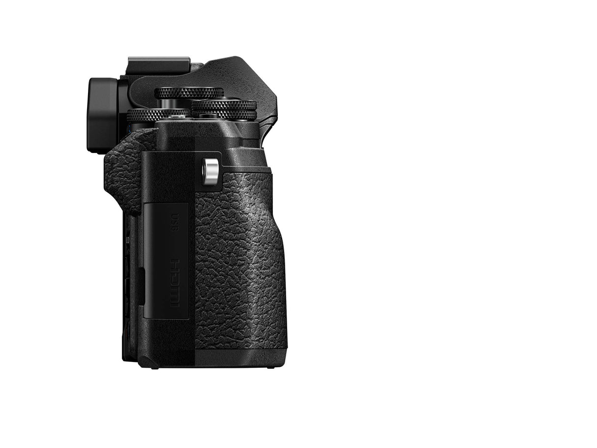 Kit de cámara del Sistema Micro Four Thirds Olympus OM-D E-M10 Mark IV, Sensor de 20 Mpx, Visor electrónico, vídeo 4K, Wi-Fi, Negro, Incluye el M.Zuiko Digital ED 14-42mm F3.5-5.6 EZ Pancake Negro