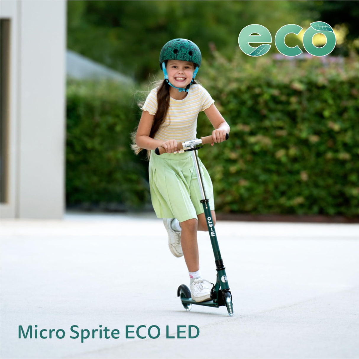 Micro® | Micro Sprite LED Scooter 2 Ruedas Niños | Patinete y Puños Plegables | Ruedas con iluminación LED | Ligero y Regulable en Altura | +5 Años | Niños y Niñas