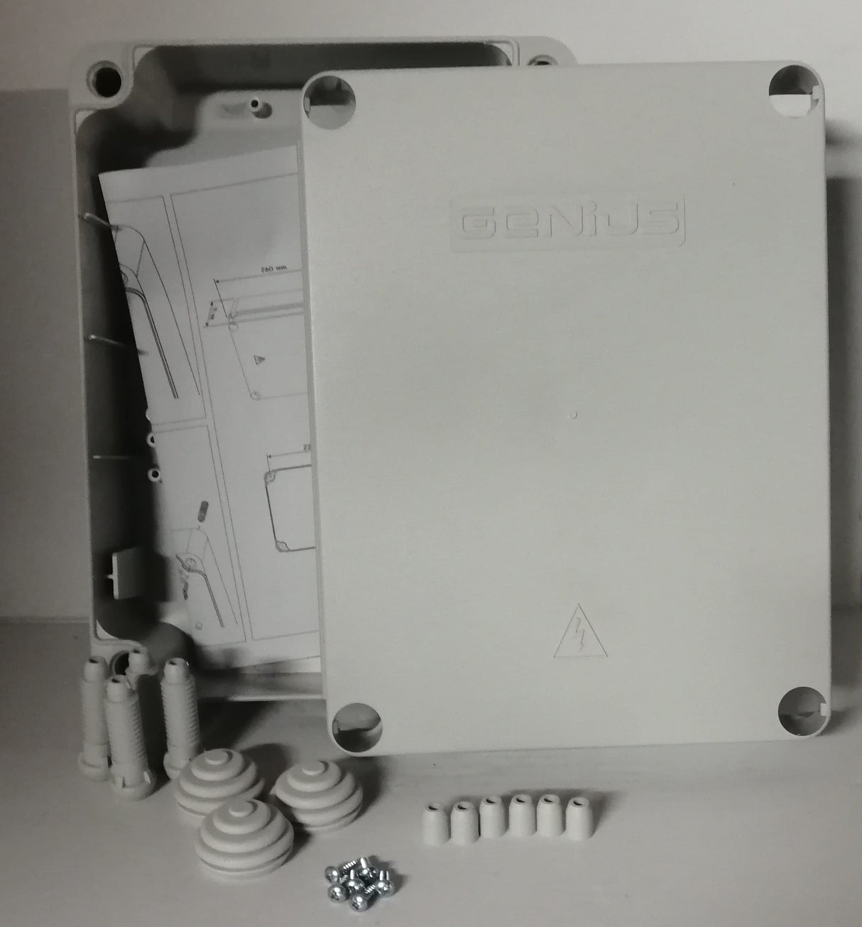 MAISANGE | KIT MOTORISATION A VERIN POUR PORTAIL A BATTANTS - EUROBAT 400