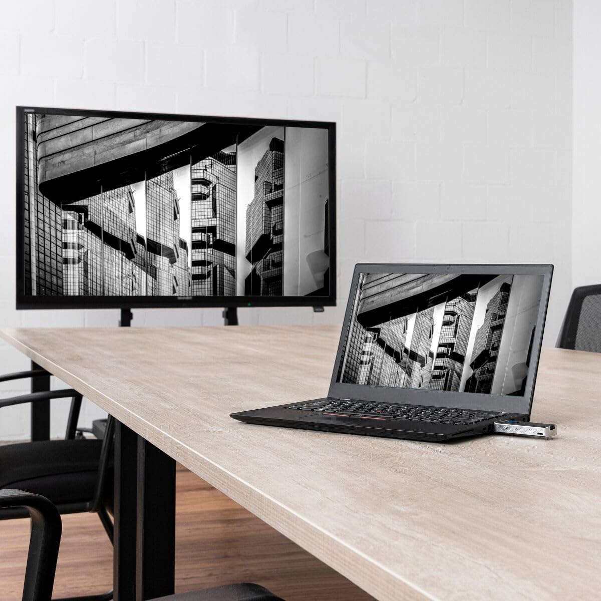 Presentación inalámbrica – Marmitek Stream S1 Pro – Transmisión HDMI Plug & Play – Compatible con USB-C – Full HD 1080p – Alcance 20 m – Portátil – Presentación