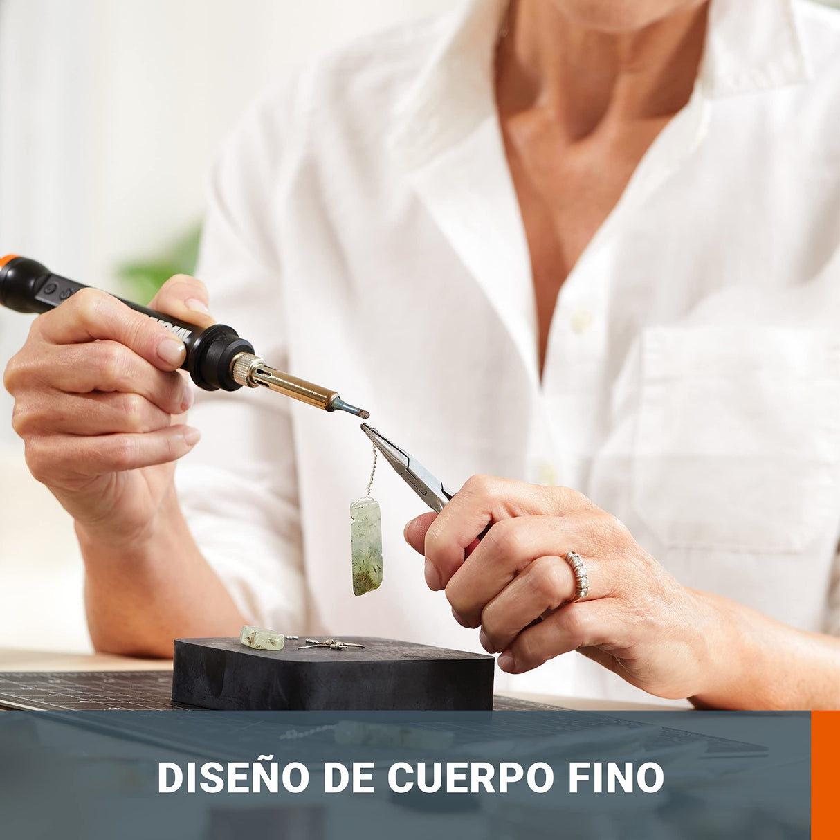 WORX Kit MakerX Herramienta rotativa + soldador 20V | PowerShare | WX988-1 batería de 2Ah con indicador, 1 cargador