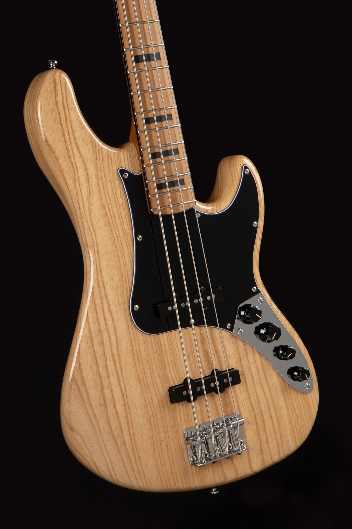 Cort GB64JJ - Bajo eléctrico serie GB - Natural brillante