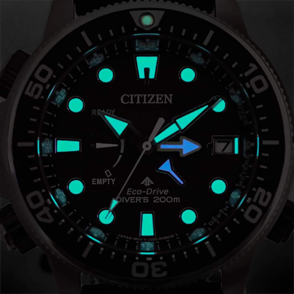 Citizen Reloj Analógico para de los Hombres de Eco-Drive con Correa en Acero Inoxidable BN2031-85E