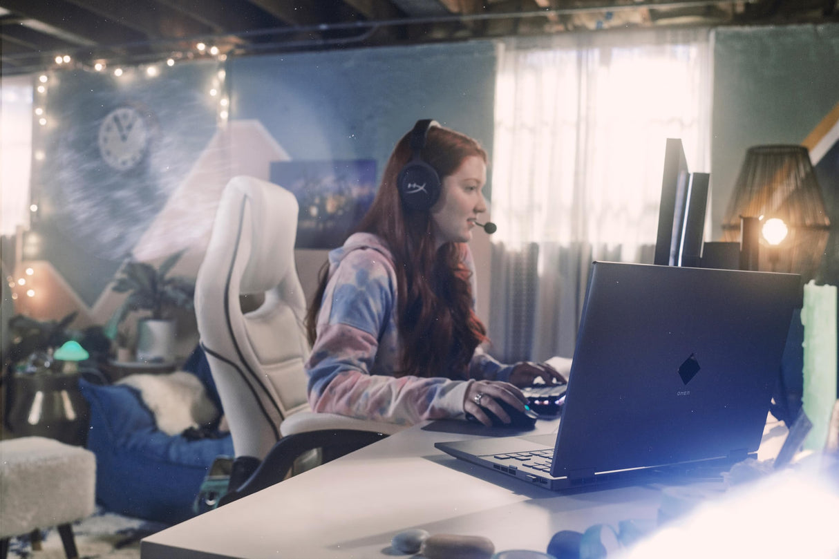 HP OMEN 16-n0000sf PC Portable Gaming 16,1" FHD IPS (AMD Ryzen 7 6800H, RAM 16 GB, SSD de 1 TB, NVIDIA GeForce RTX 3070 Ti, AZERTY, Windows 11 Familia) Plata Mica