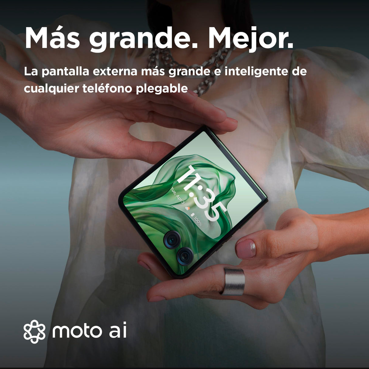 Motorola RAZR 50 Ultra 12/512GB, Garantía 3 años, Pantalla Externa Funcional de 4", diseño Plegable, cámaras de 50 MP con IA, procesador Snapdragon® 8s 3 Gen, Carga TurboPower™ de 68 W, Dual SIM