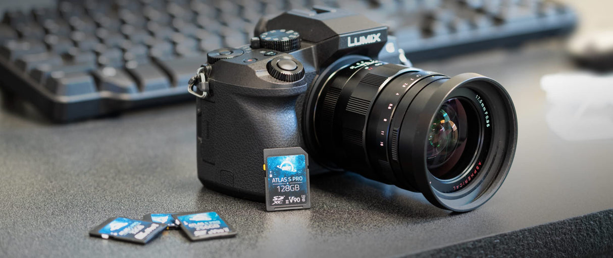 OWC Tarjeta CFexpress Tipo B de Alto Rendimiento Atlas Pro de 1.0 TB, Calidad Profesional, Alta Capacidad CFX con Imagen Raw súper rápida y Captura de vídeo de Calidad cinematográfica de hasta 8 K