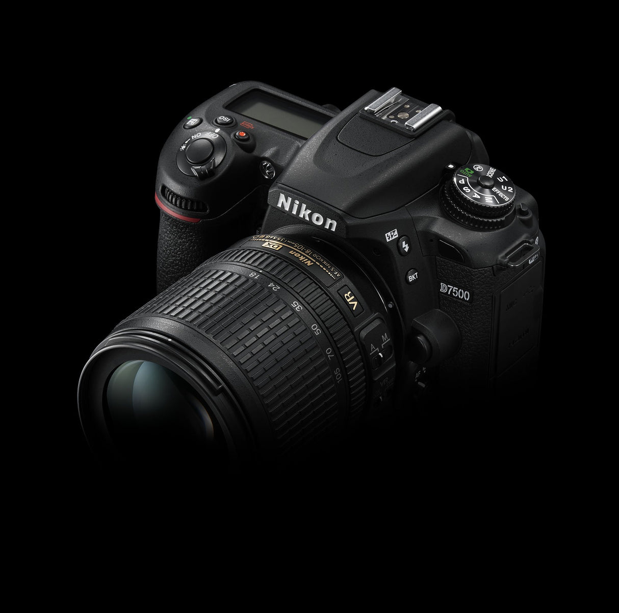Nikkon D7500 - Cámara réflex Digital de 20.9 MP (Pantalla LCD 3.2", 4K/UHD, SnapBridge, Bluetooth, WiFi), Color Negro - Kit con Objetivo AF-S DX 18-105 mm f/3.5-5.6G ED VR