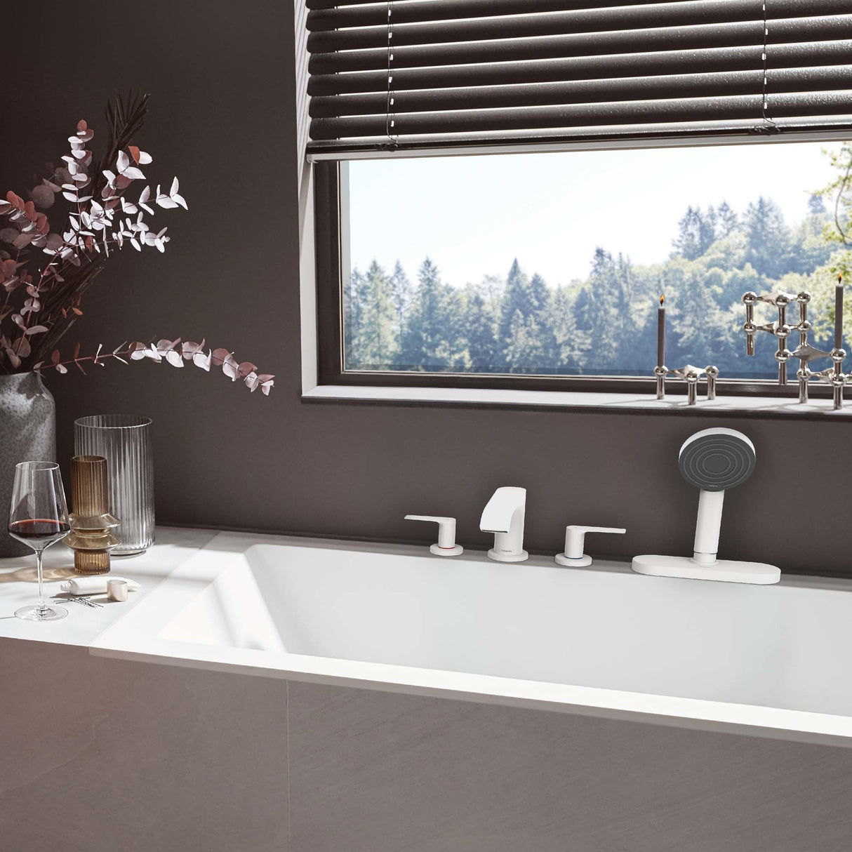 hansgrohe Vivenis Mezclador de 4 agujeros para borde de bañera con sBox, blanco mate, 75444700