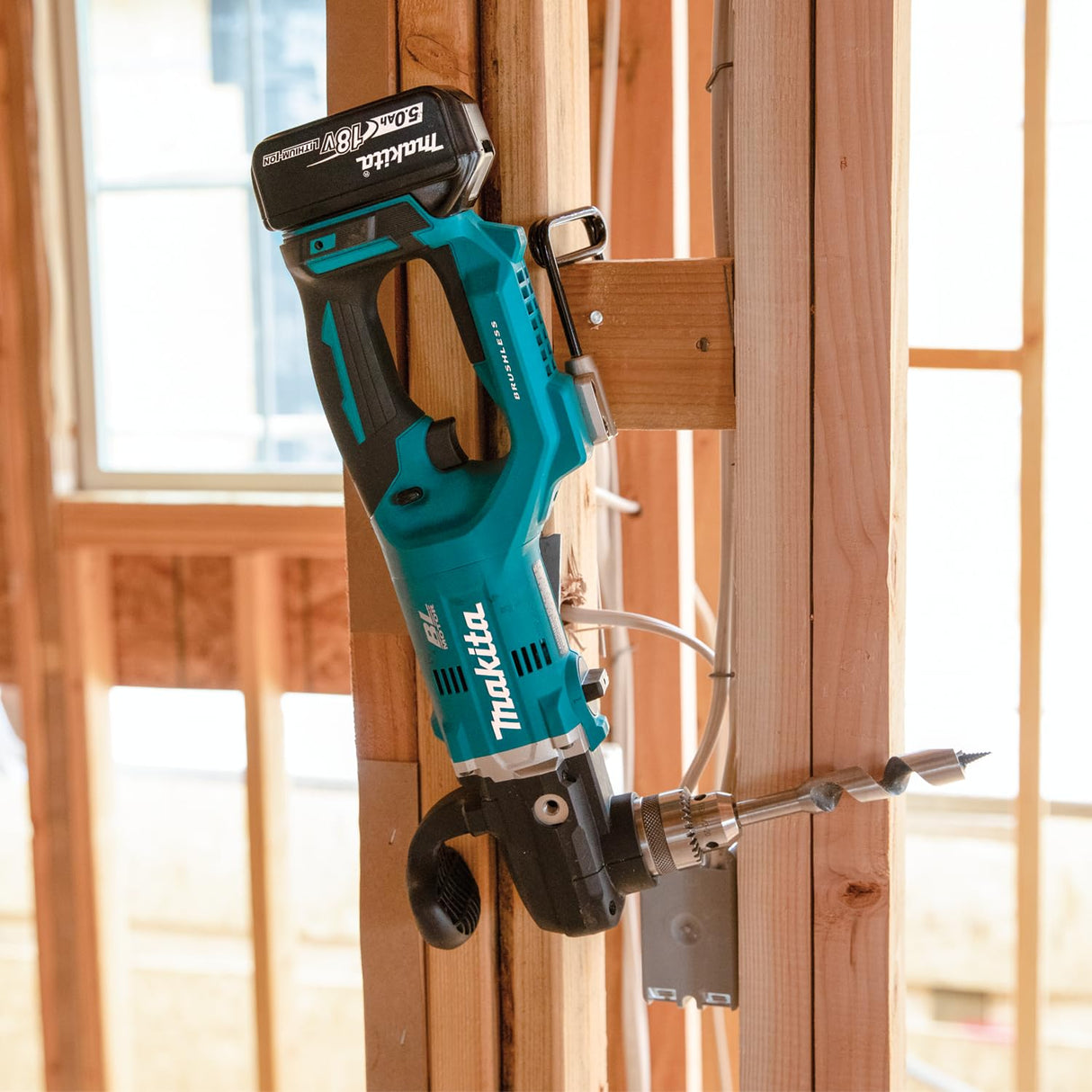 Makita DDA450ZK Taladro angular BL 18V LXT 50 mm (sin batería y cargador)