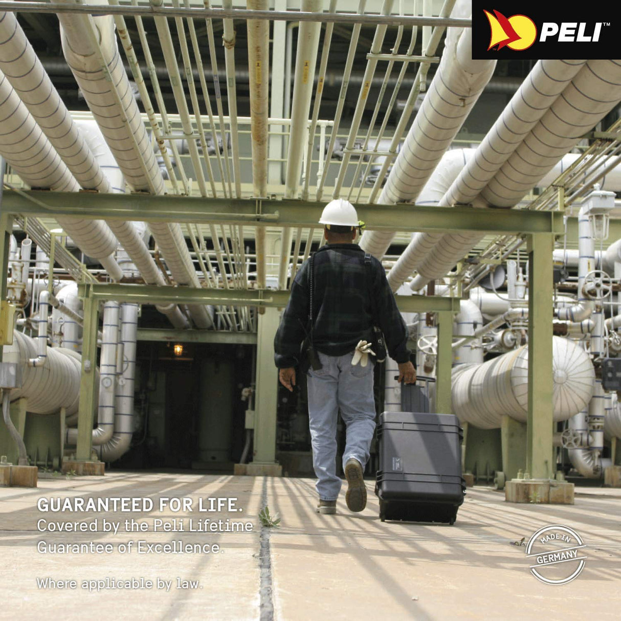 PELI 1560 Maleta Protectora rígida con Ruedas y asa Extensible, IP67 estanca e Impermeable al Polvo, 44L de Capacidad, Fabricada en Alemania, con Espuma Personalizable, Color Negro