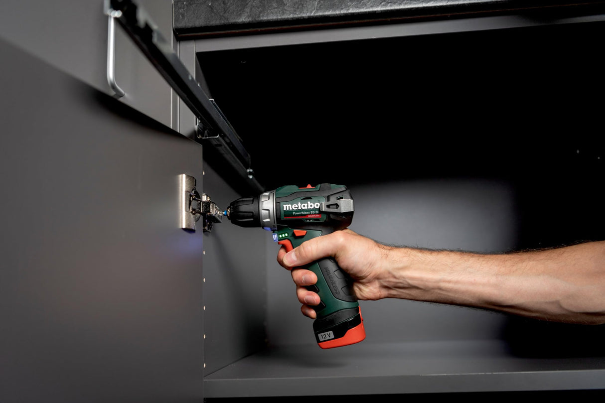 metabo - Taladro atornillador inalámbrico PowerMaxx BS BL 601721500 (12 V, 2 Ah, Li-Ion, + 2 baterías)