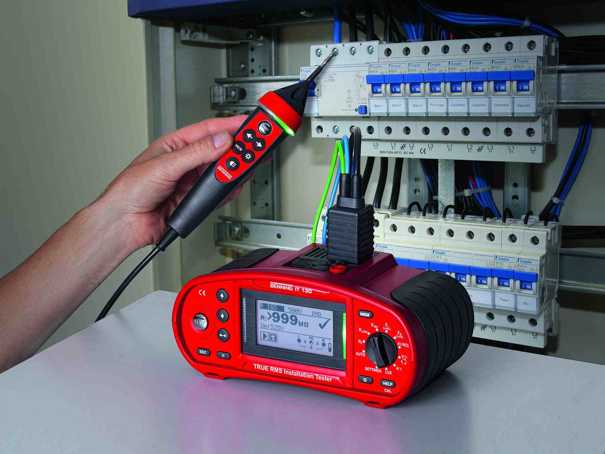 Probador de instalación Benning IT 130 044103