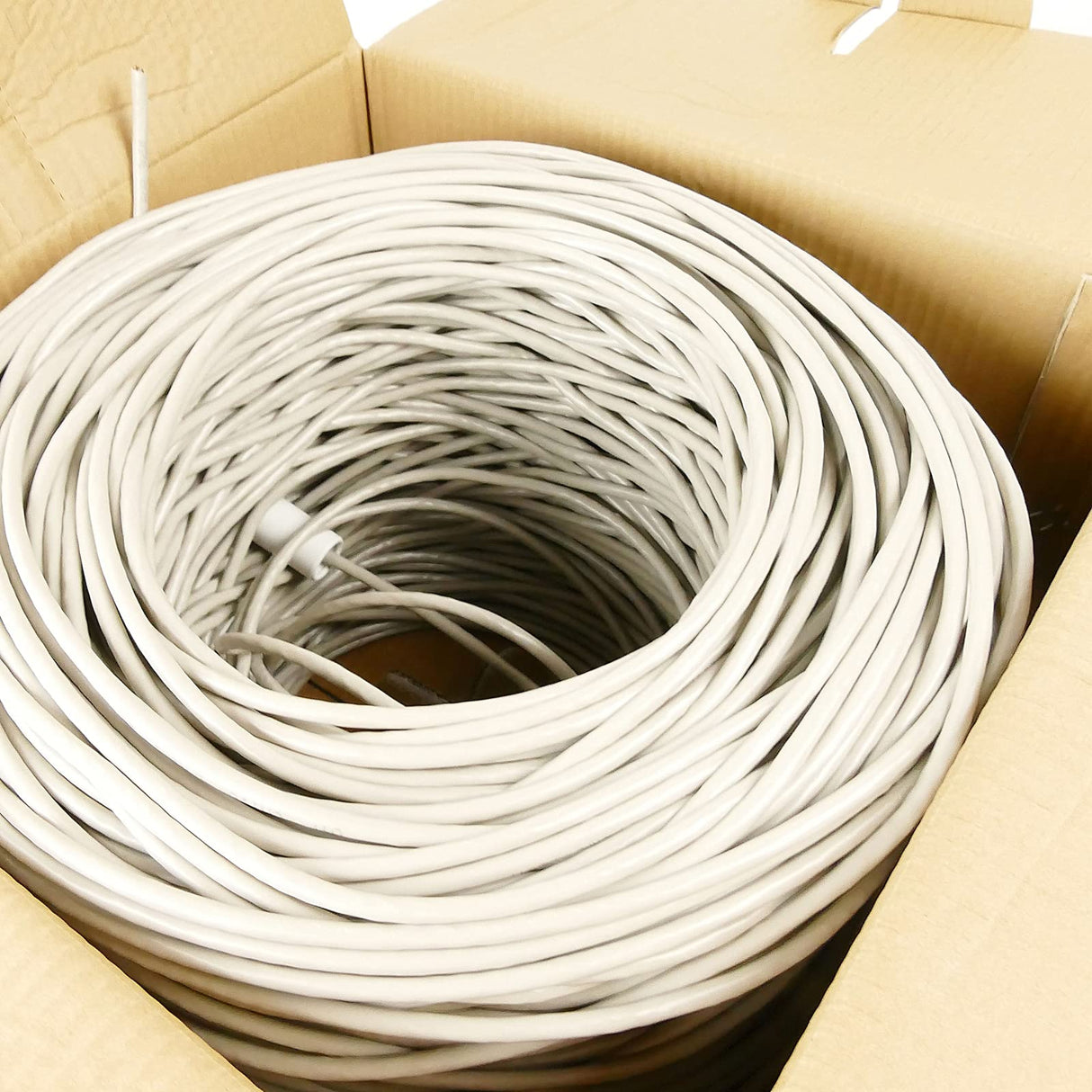 BeMatik - Bobina de Cable FTP Cat.6A 23AWG rígido Gris 305m