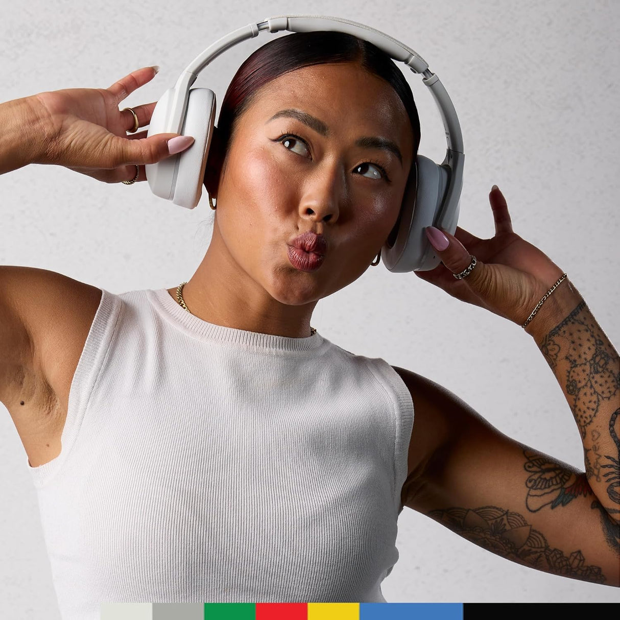 Skullcandy Crusher EVO Cascos Over-Ear Inalámbricos con Sensory Bass, 40 h de Autonomía, Micrófono, Compatibles con iPhone Android y Dispositivos Bluetooth, Bone