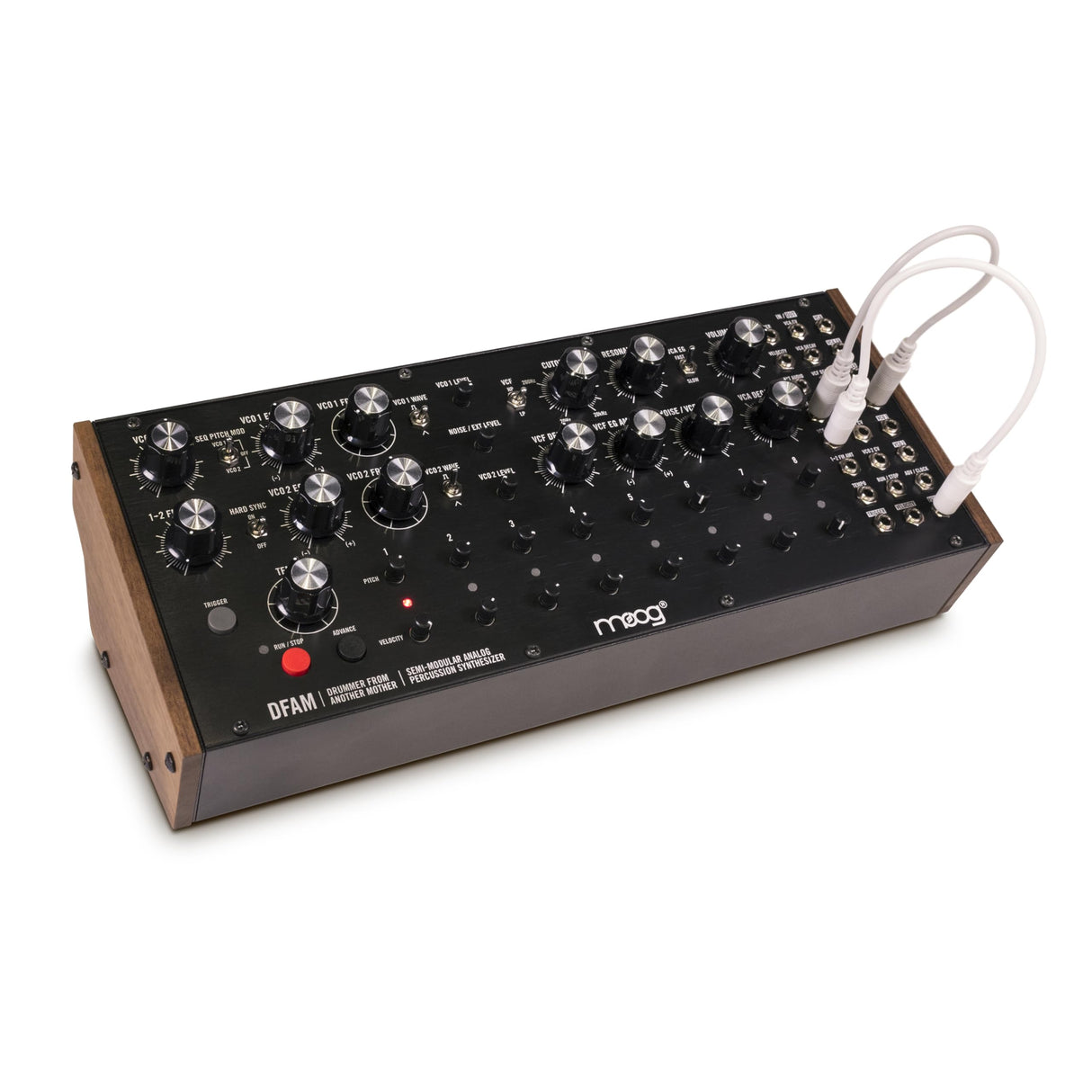 MOOG DFAM - sintetizador de percusión analógico semimodular con secuenciador de 8 pasos y bahía de parcheo de 24 puntos