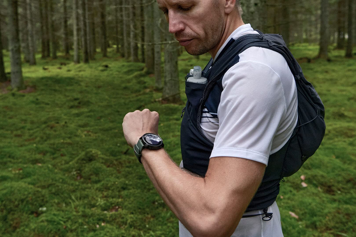 Polar Grit X - Outdoor Multisport Watch con GPS con Brújula, Altímetro y Durabilidad de Nivel Militar para Practicar Trail Running, Mountain Bike, Ciclismo - Batería de Larga Duración
