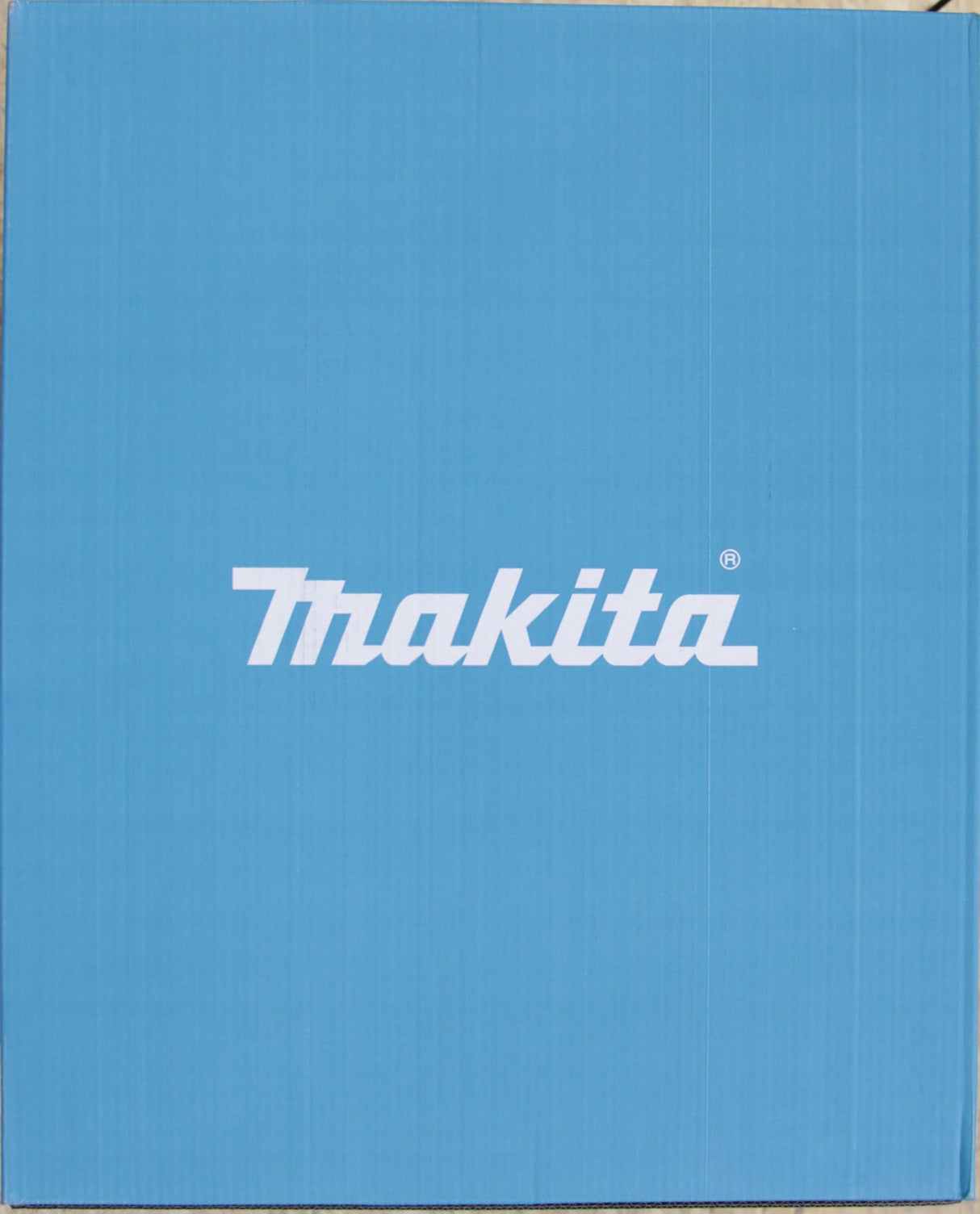 Makita UV001GZ 40V Max Li-ion XGT Escarificador sin escobillas, baterías y cargador no incluidos