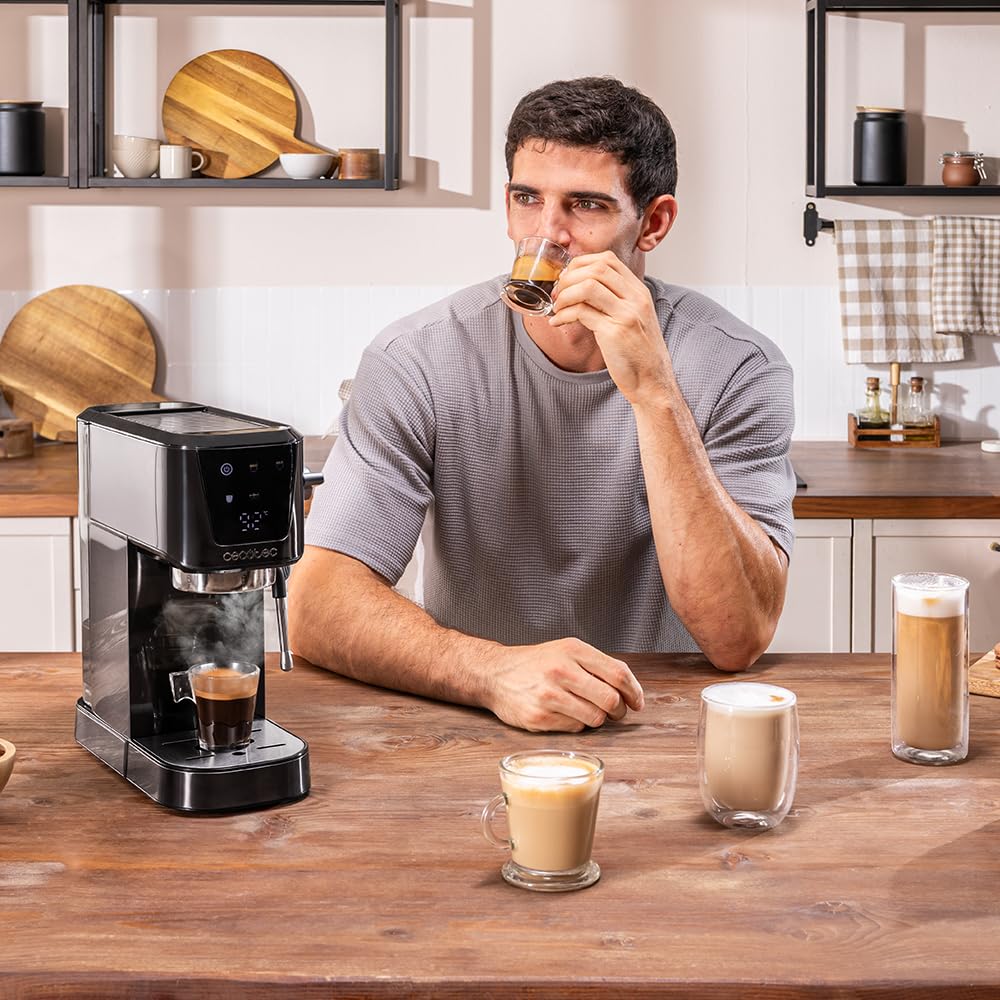 Cecotec Cafetera Express para Espresso y Cappuccino Power Espresso 20 Touch. 1350W, 20 Bares, Pantalla Táctil, Vaporizador, Depósito Agua 1L, Thermoblock, Calientatazas, Bandeja Goteo, Accesorios