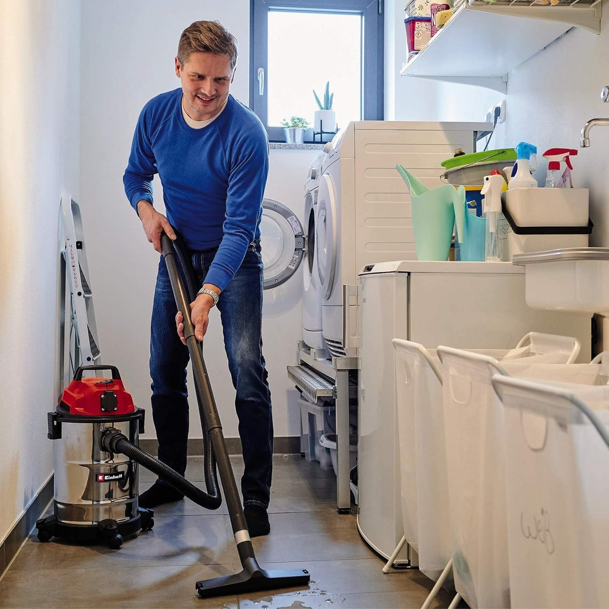 Einhell TC-VC 1820 SA - Aspiradora en seco y húmedo (1250 W, depósito de Acero Inoxidable de 20 L, Conector de soplado, Soporte para Accesorios, Enchufe automático, Incluye Manguera de aspiración,