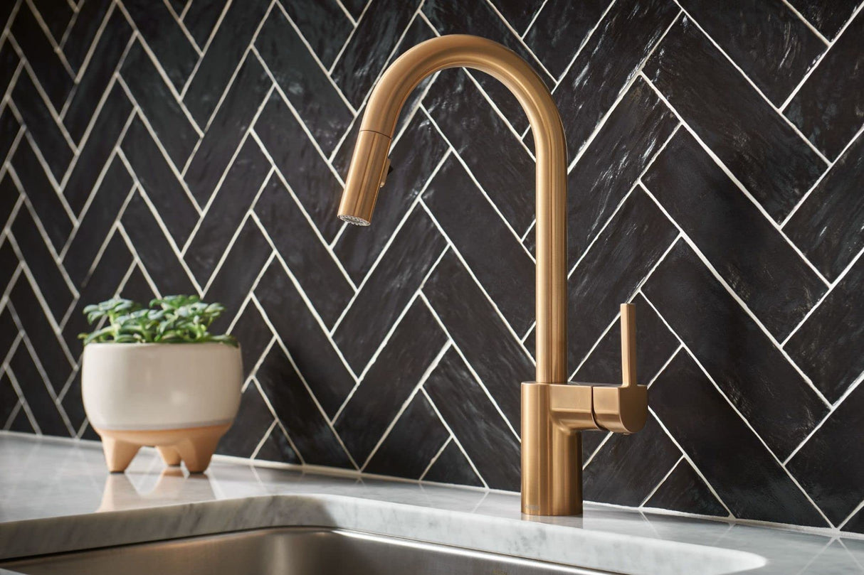 Moen 7565 Align - Grifo de cocina con rociador extraíble, oro cepillado