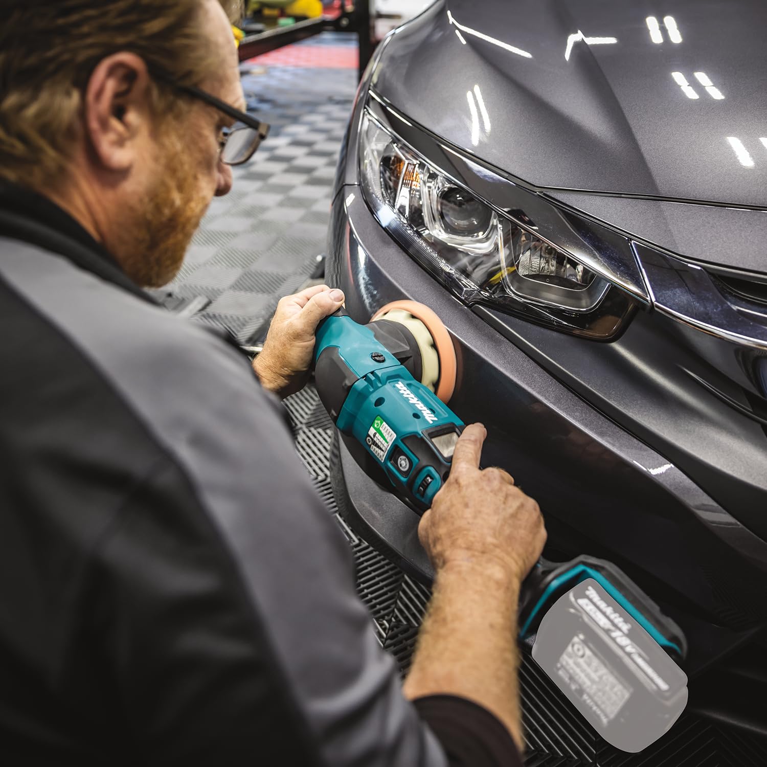 Makita DPO500Z Pulidora rotorbital BL 18V LXT 125mm (sin batería y cargador)