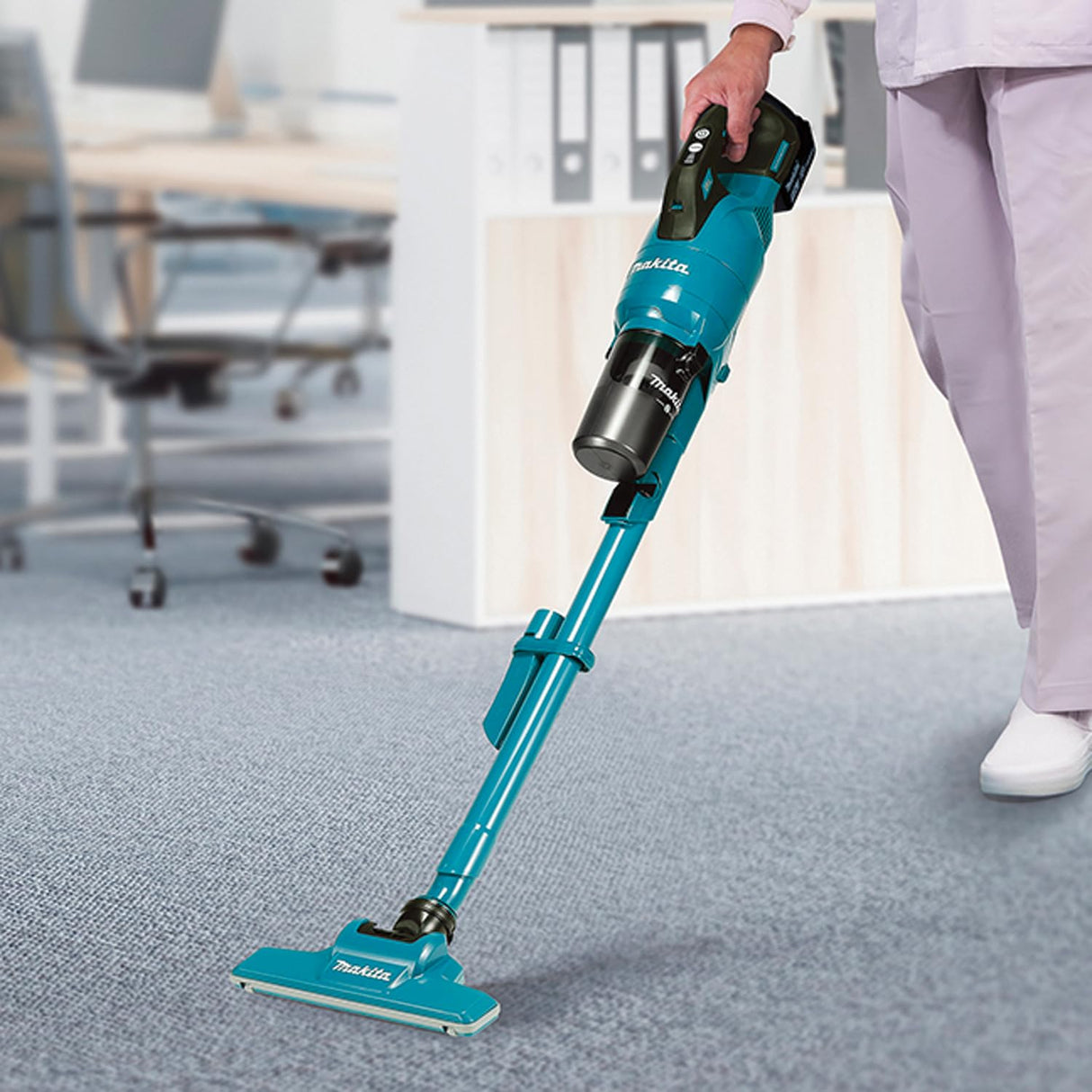 Aspirador de mano BL 18V LXT DCL286FZ