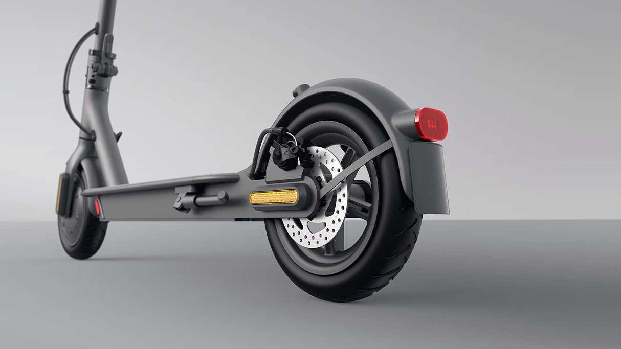 Xiaomi Mi Scooter eléctrico Essential, Velocidad máxima de 12 mph, Distancia de Viaje de 12 Millas, Potencia del Motor de 250 W, versión Oficial del Reino Unido