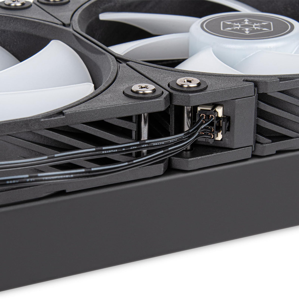 SilverStone Technology SST-IM240-ARGB, Refrigerador líquido premium multiuso con iluminación ARGB