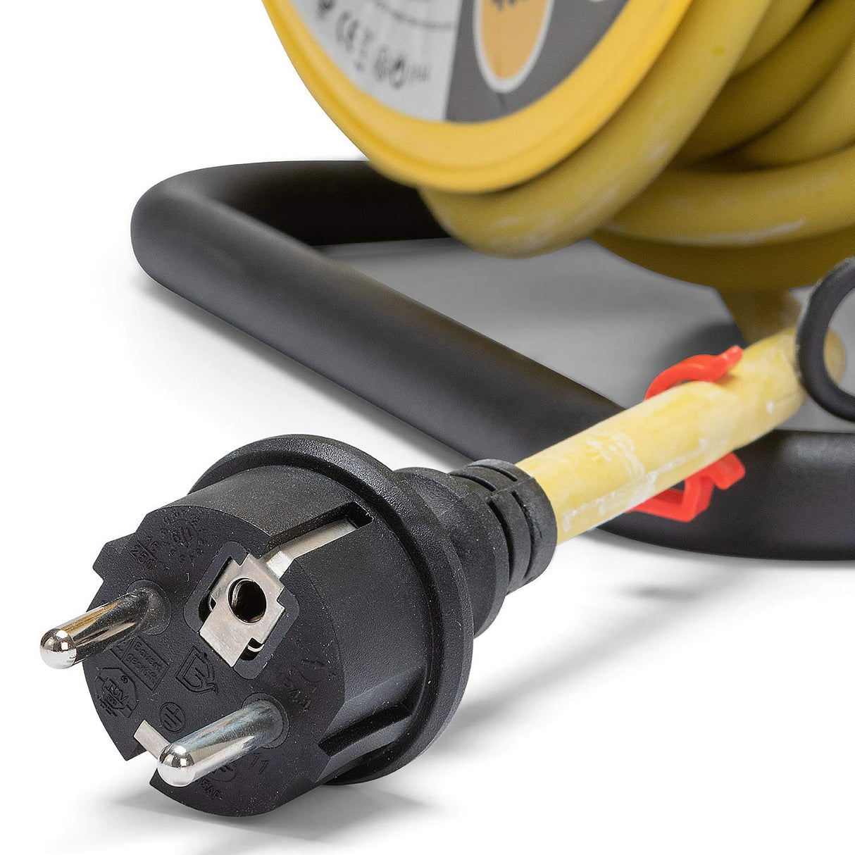 Stak REELPRO-FR-40 - Enrollador eléctrico profesional, tambor fijo, resistente al agua IP44 cable 40 m de goma 3G2,5 mm2 para obras, bricolaje, jardín, 4 enchufes, chasis de acero, color amarillo