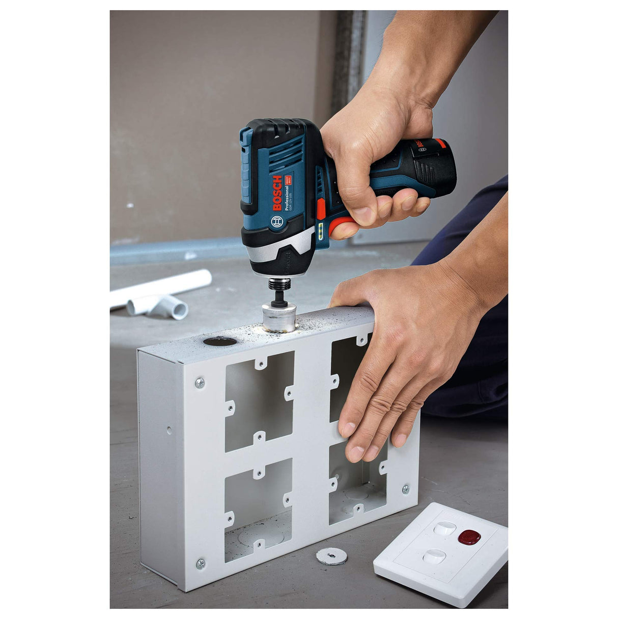 Bosch Professional GDR 12V-105 - Atornillador de impacto a batería (2 baterías x 2.0 Ah, 12V, 105 Nm, en L-BOXX)