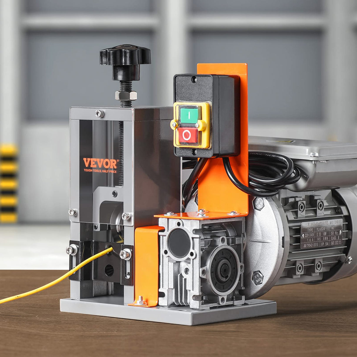 VEVOR Máquina de Pelacables para Reciclaje de Cobre 1,5-25 mm, Eléctrico de Cobre 18 m/min, Automático Motorizado 180 W, Referencia de Profundidad Visible