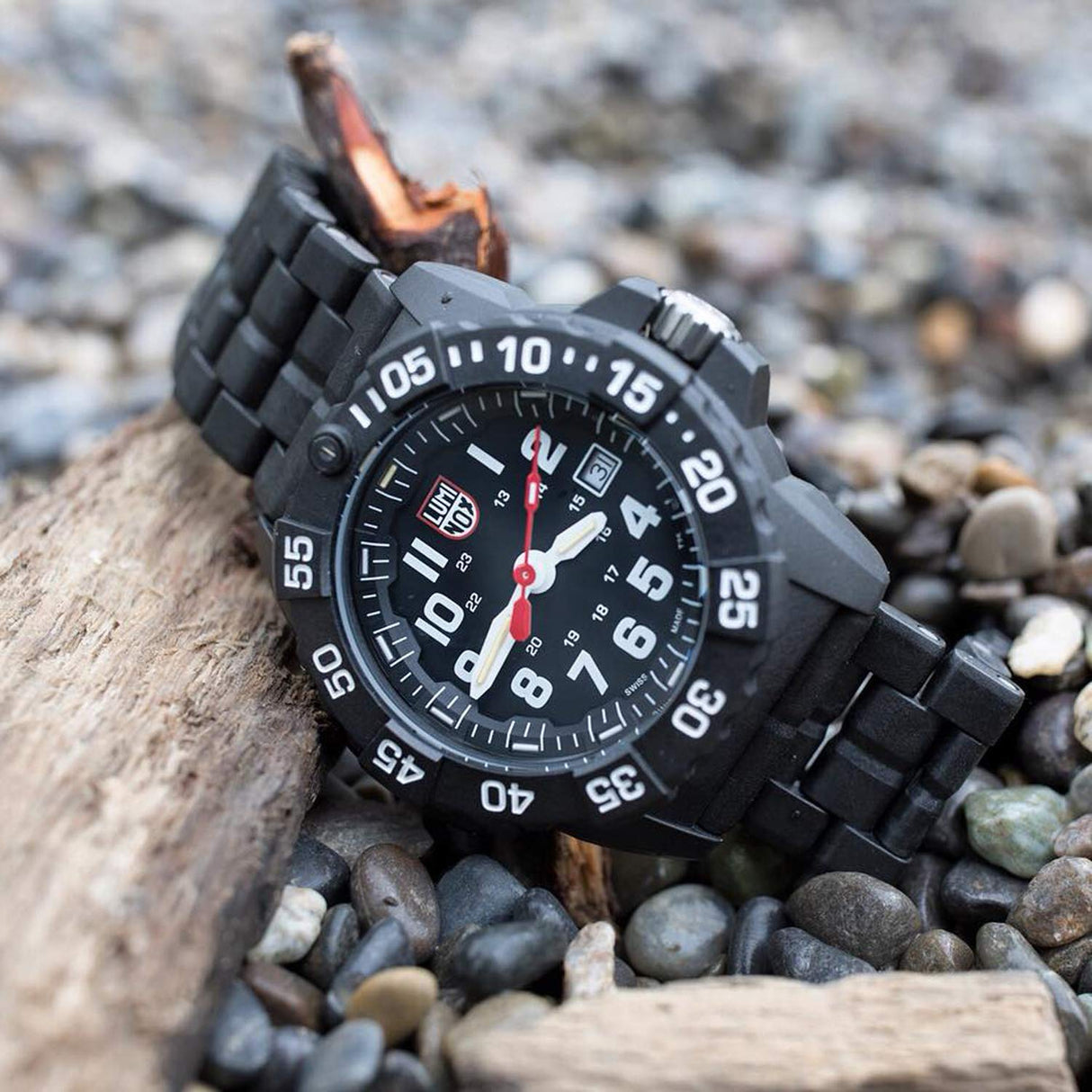 Luminox Reloj Analógico para Hombre de Cuarzo con Correa en Fibra de Carbono XS.3502.L