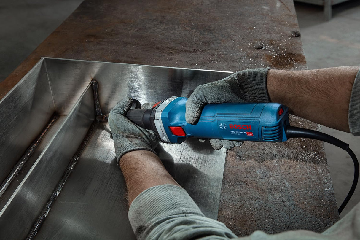 Bosch Professional amoladora recta con cable GGS 30 LS (potencia de 750 W, hasta 33 000 rpm, incl. 1 atornillador, 1 pinza de sujeción 6 mm con tuerca de unión)