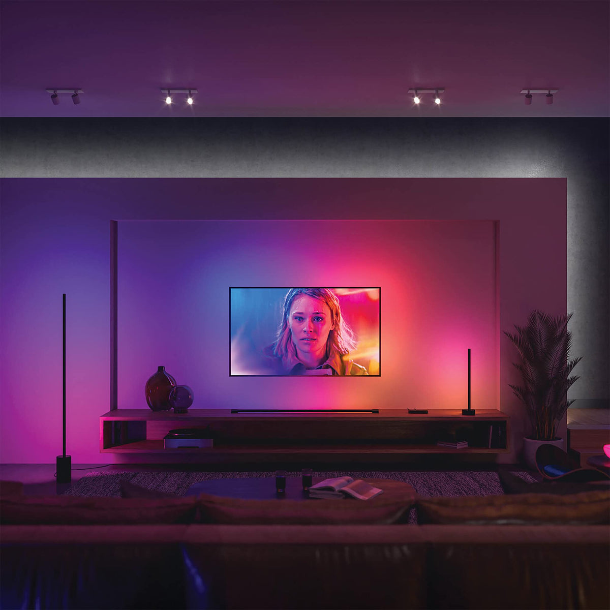 Philips Hue Signe Gradient– Lámpara inteligente, Lámpara de Pie LED Inteligente, Luz Blanca y de Luces de Colores, sistema de iluminación con tira led Compatible con Alexa y Google Home, Color Blanco