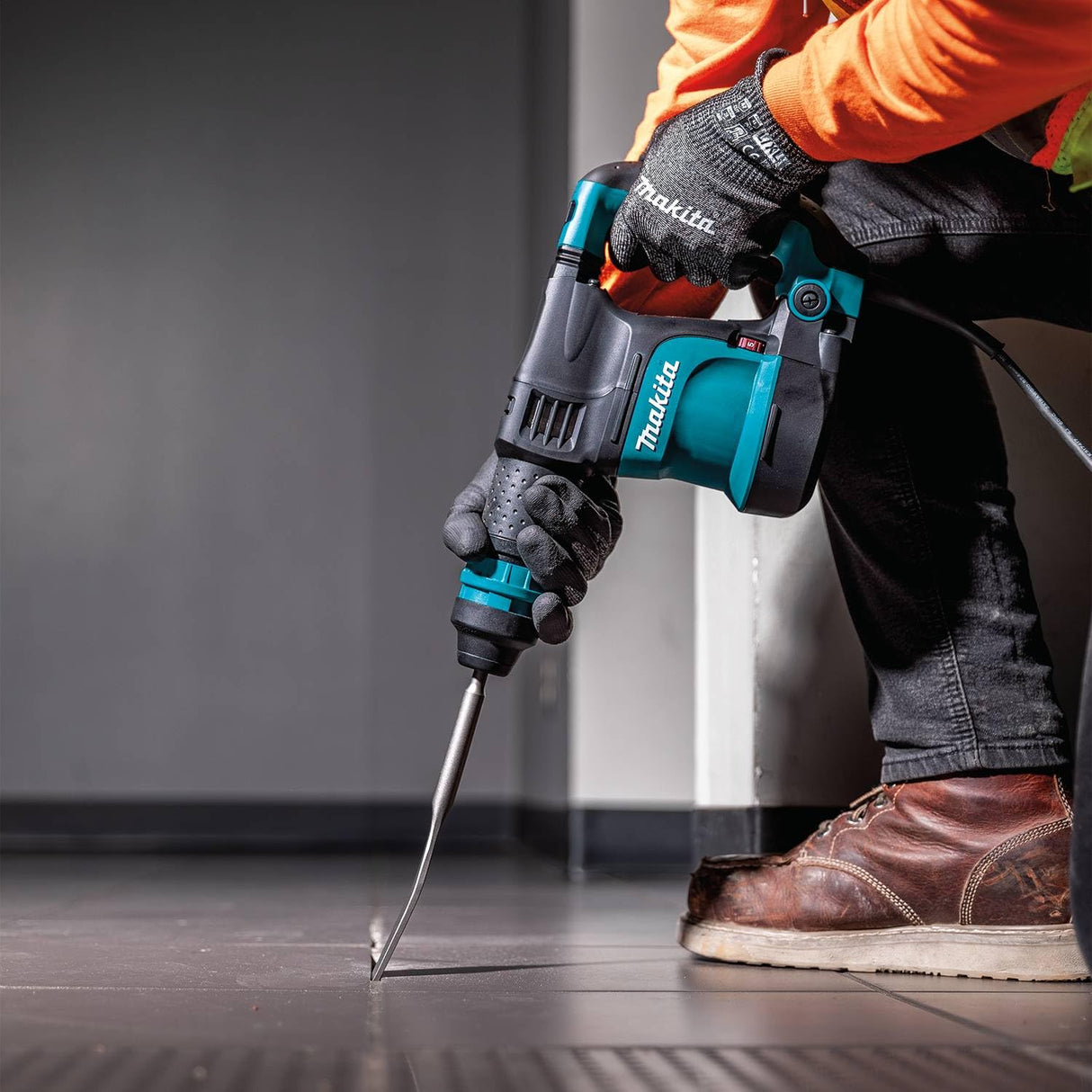 Makita HK1820 - Martillo Mini-Demoledor 3.4Kg
