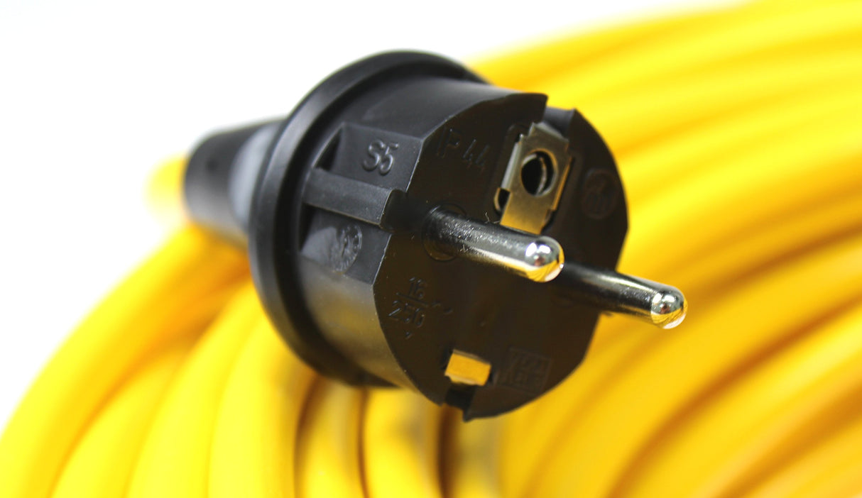 as - Schwabe alargador de Cable de 25 m K35 AT-N07V3V3-F 3G2,5 - Cable de extensión 230 V/16 A - con Tapa de protección - Resistente al Polvo y a Las Salpicaduras IP44 - Color Amarillo, 60351