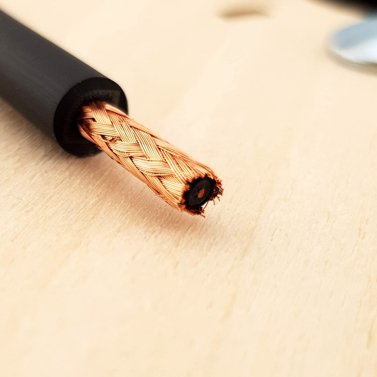 Reds Music Cable de instrumento INS100 estándar (1 x 0,23 mm²) OFC coaxial PVC, (100 m)