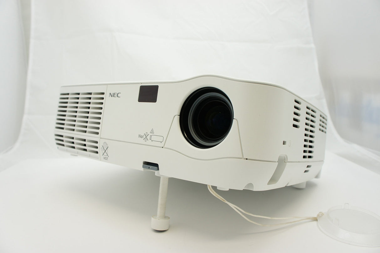 NEC NP215 - Proyector DLP, 2500 Lúmenes del ANSI, DLP, XGA 1024x768, 2000:1, 21.83 - 24 mm, 50 - 120 Hz
