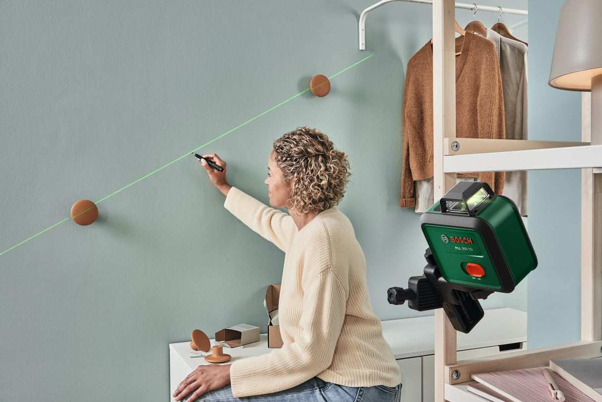 Nivel láser PLL 360-1G de Bosch (láser verde de 360°, autonivelante, precisión de ±0,4 mm/m, batería recargable de iones de litio integrada, carga USB-C®, en caja de cartón)